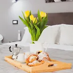 Peonies 3* Castellammare di Stabia