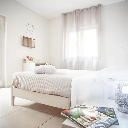 Peonies 3* Castellammare di Stabia